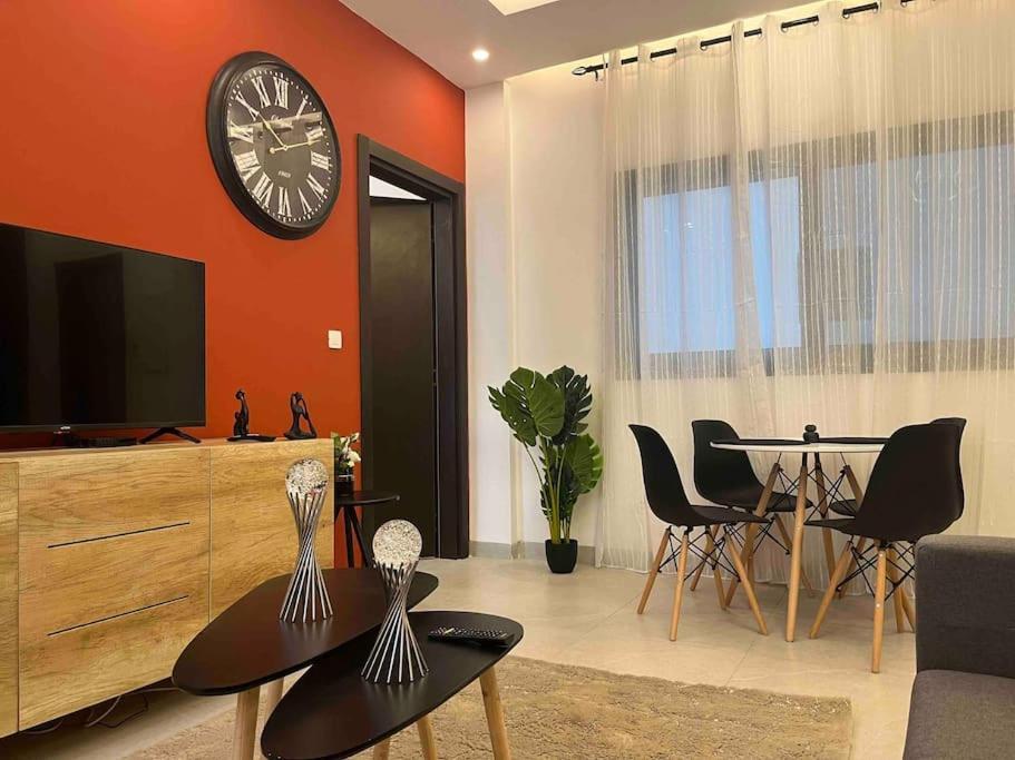 Luxueux Appartements - 2 Pieces Ou 4 Pieces - Quartiers Prises D'Almadies Et Ngor" داكاغْ المظهر الخارجي الصورة