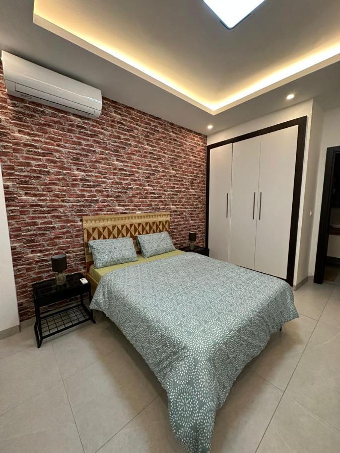 Luxueux Appartements - 2 Pieces Ou 4 Pieces - Quartiers Prises D'Almadies Et Ngor" داكاغْ المظهر الخارجي الصورة