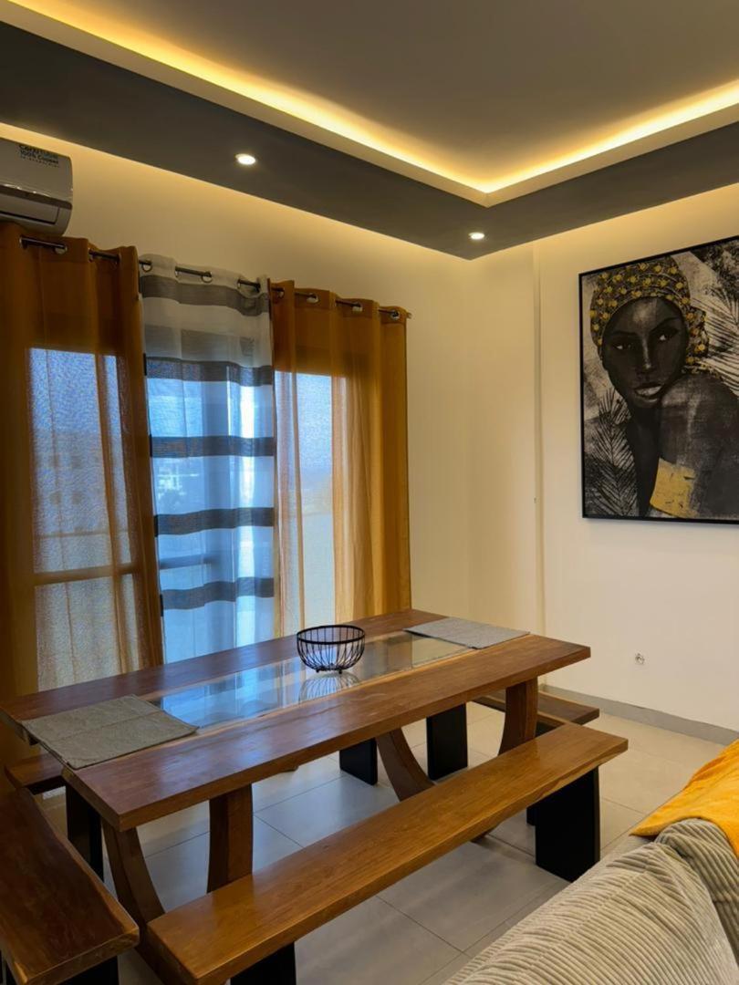 Luxueux Appartements - 2 Pieces Ou 4 Pieces - Quartiers Prises D'Almadies Et Ngor" داكاغْ المظهر الخارجي الصورة