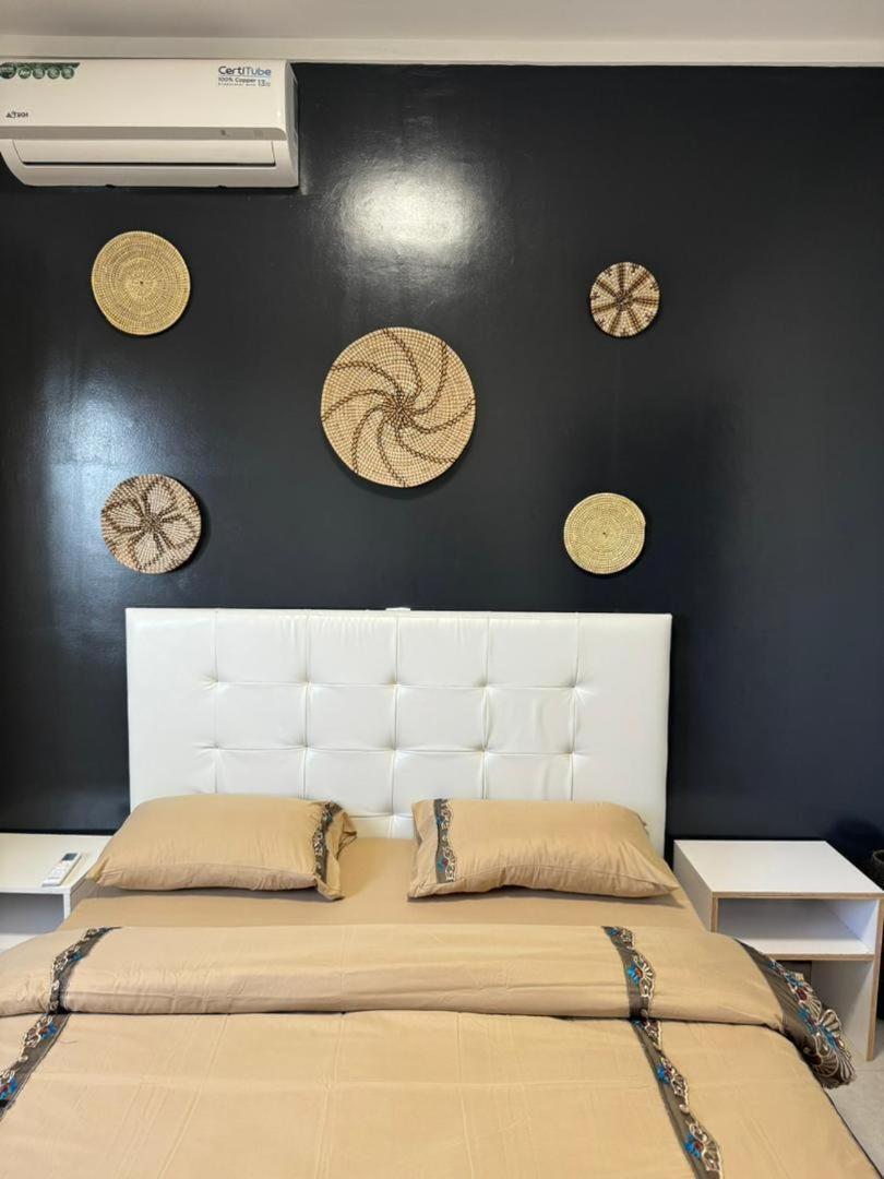 Luxueux Appartements - 2 Pieces Ou 4 Pieces - Quartiers Prises D'Almadies Et Ngor" داكاغْ المظهر الخارجي الصورة
